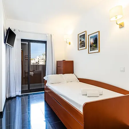 Rocha Tower 7b - Skyline Ocean View *